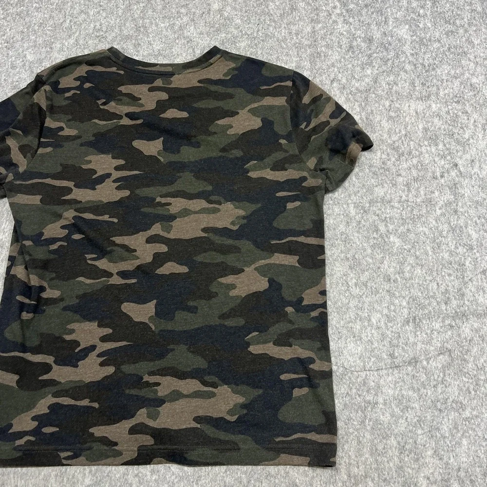 Banana Republic Shirt‎ Mens Medium Green Camouflage Crewneck Cotton Blend Tee